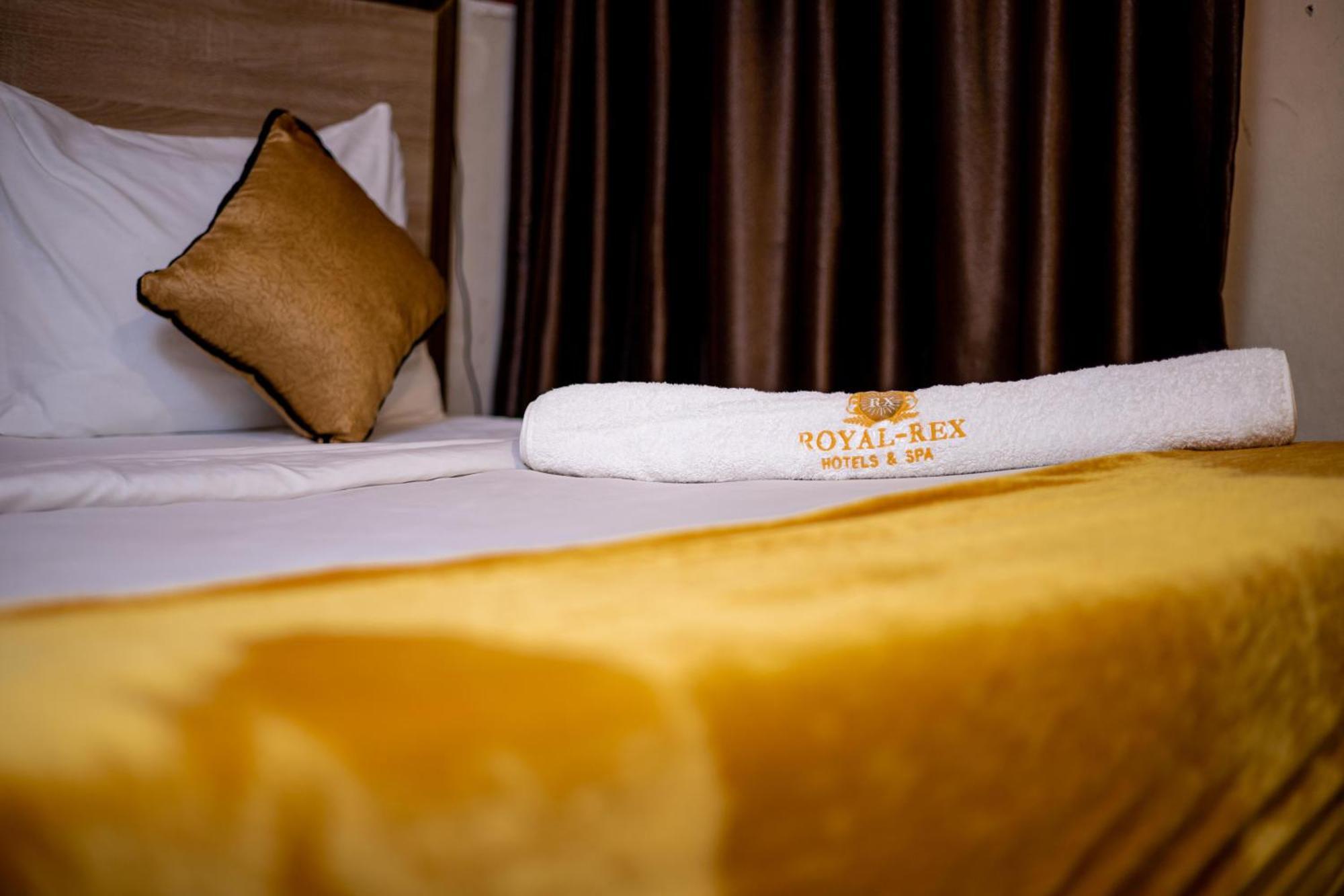 Royal Rex Hotels And Spa Lagos Exteriör bild