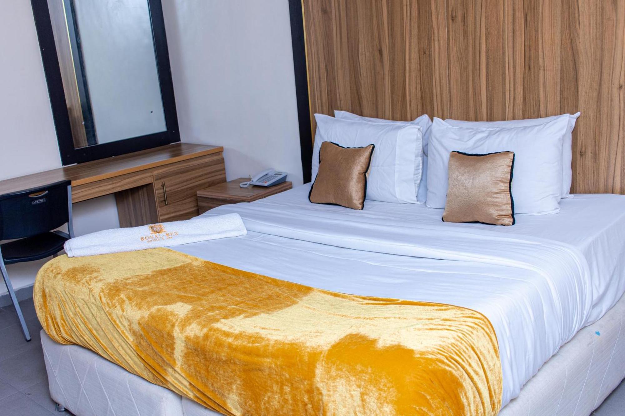 Royal Rex Hotels And Spa Lagos Exteriör bild